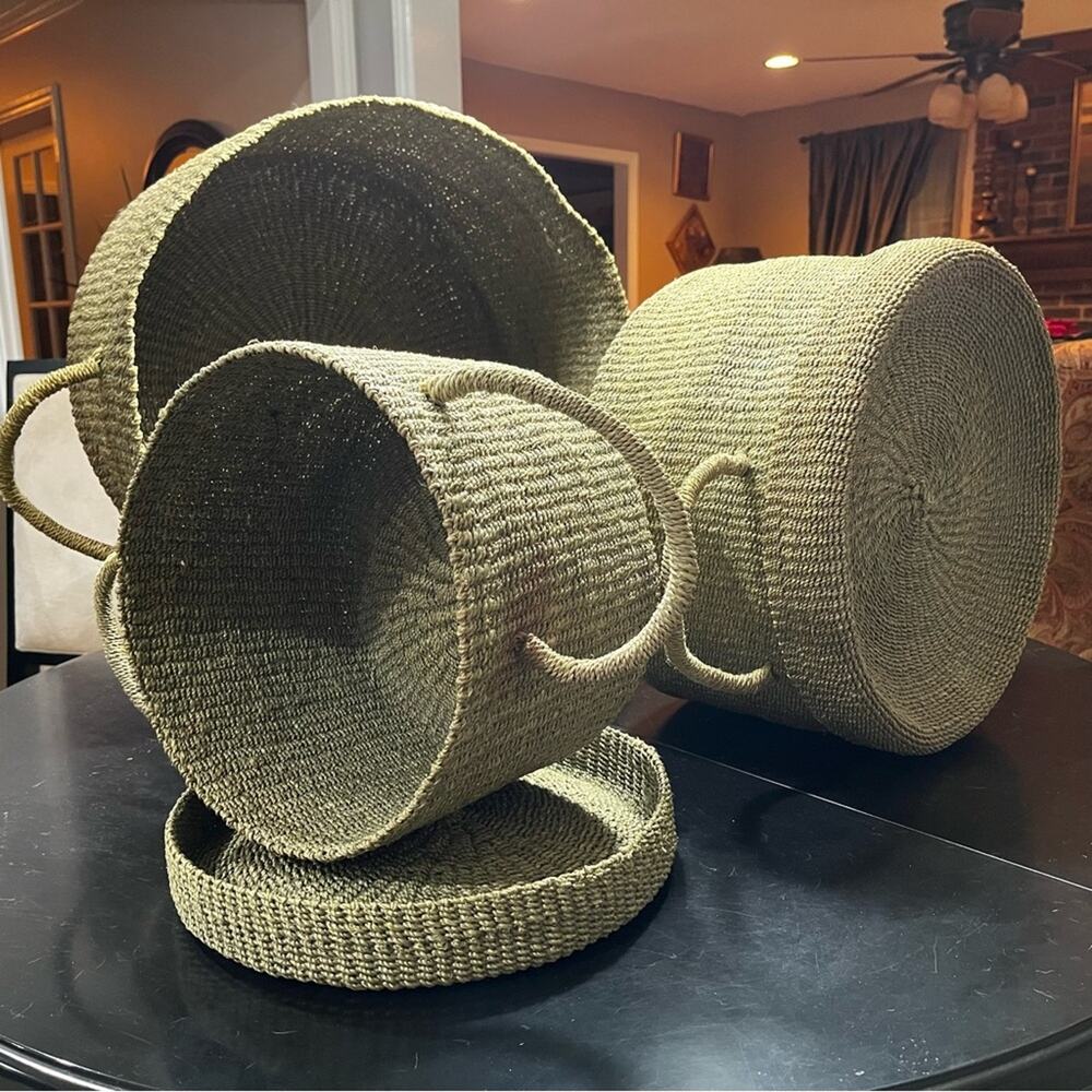 NEW Pottery Barn Round Woven Floor Nesting Storage Baskets Raffia Wicker LG Set
